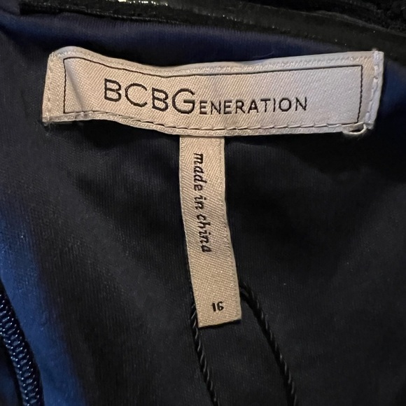 💃🏻BCBGeneration Blue Sequin Asymmetrical Halter Dress - Picture 5 of 6